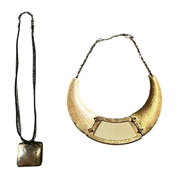 Boho Necklace Bundle of Necklaces Marbleized Glass and Pressed Gold Costume Jewe - Picture 7 of 10